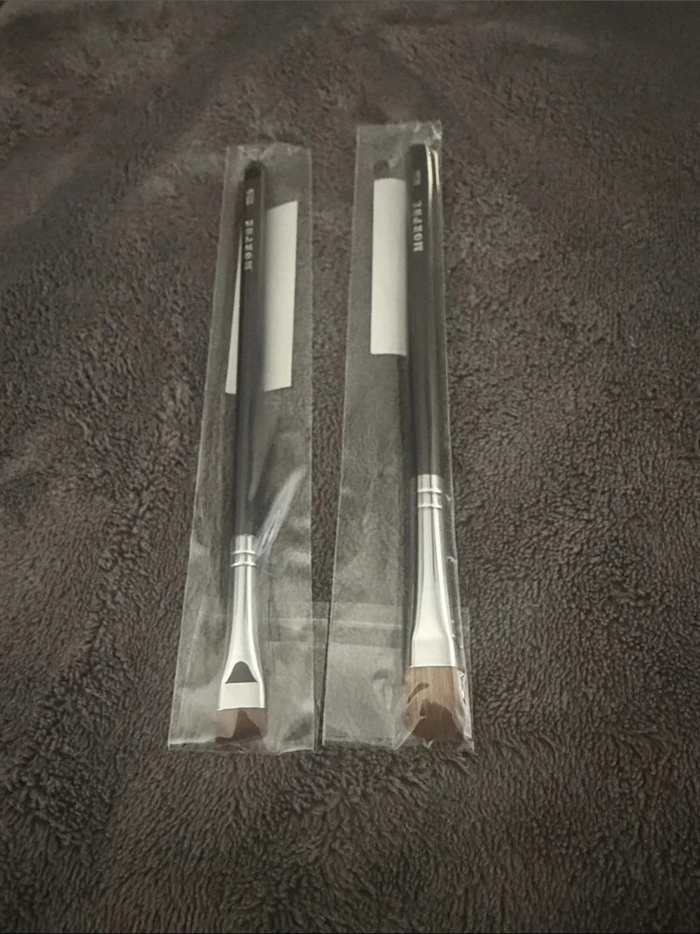 Brush Bundle Deal!  Set of 2 Morphe brushes- M165  and M166